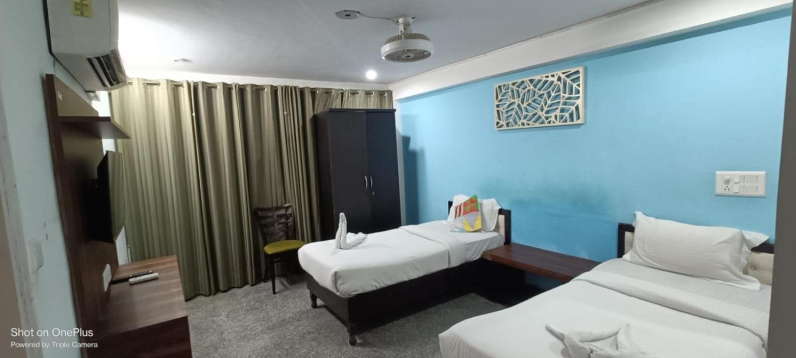 Nuab House - Near Fortis, Max, Medanta, Paras Hospitals And Huda Metro Gurgaon Eksteriør bilde